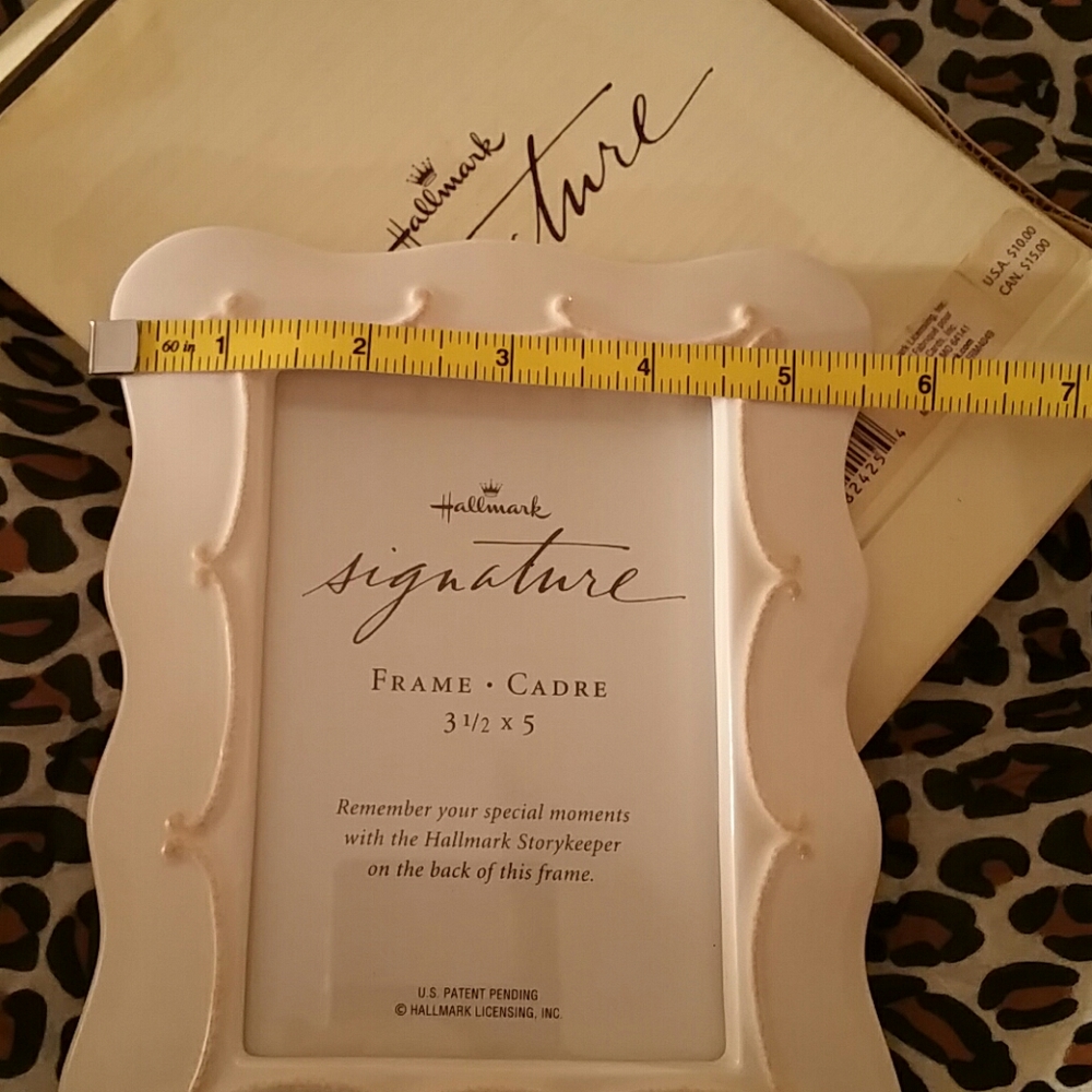 New! -Hallmark Picture Frame - Picture 2 of 4